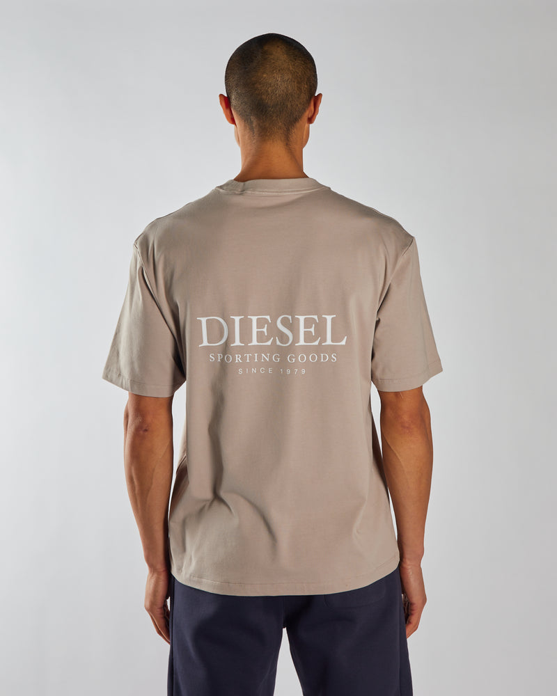 Lee Tee Saturn Ash