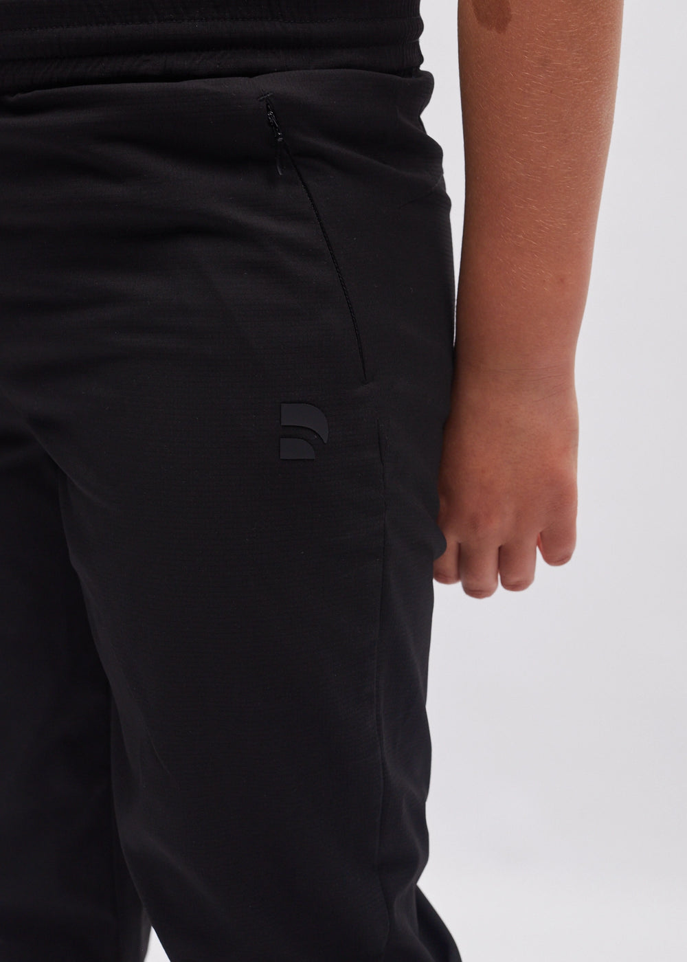 MIKE TRACKPANT BLACK