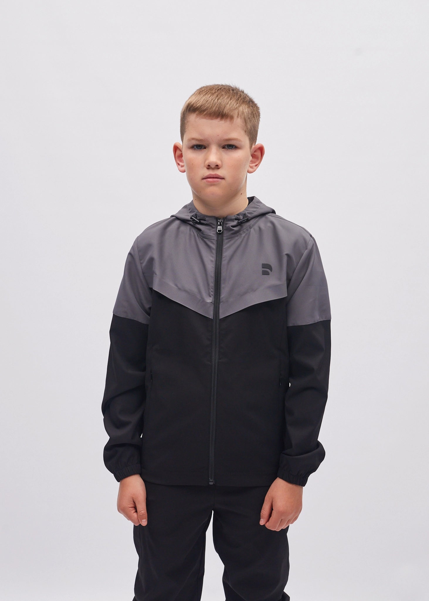 Nate Windbreaker Black