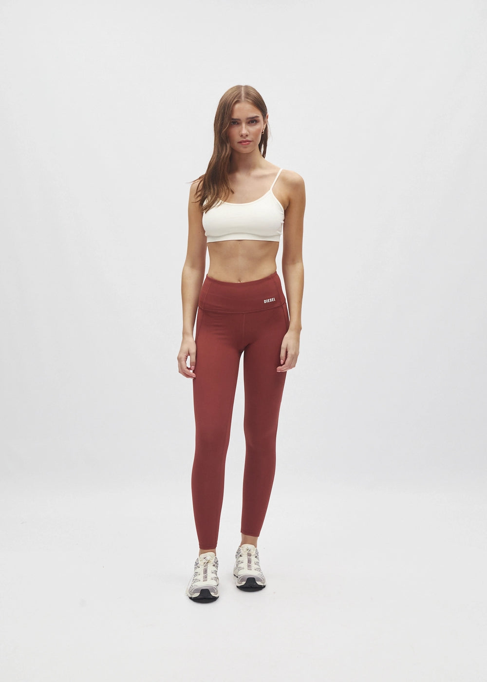 Pelle UHR Pant Mahogony Dust