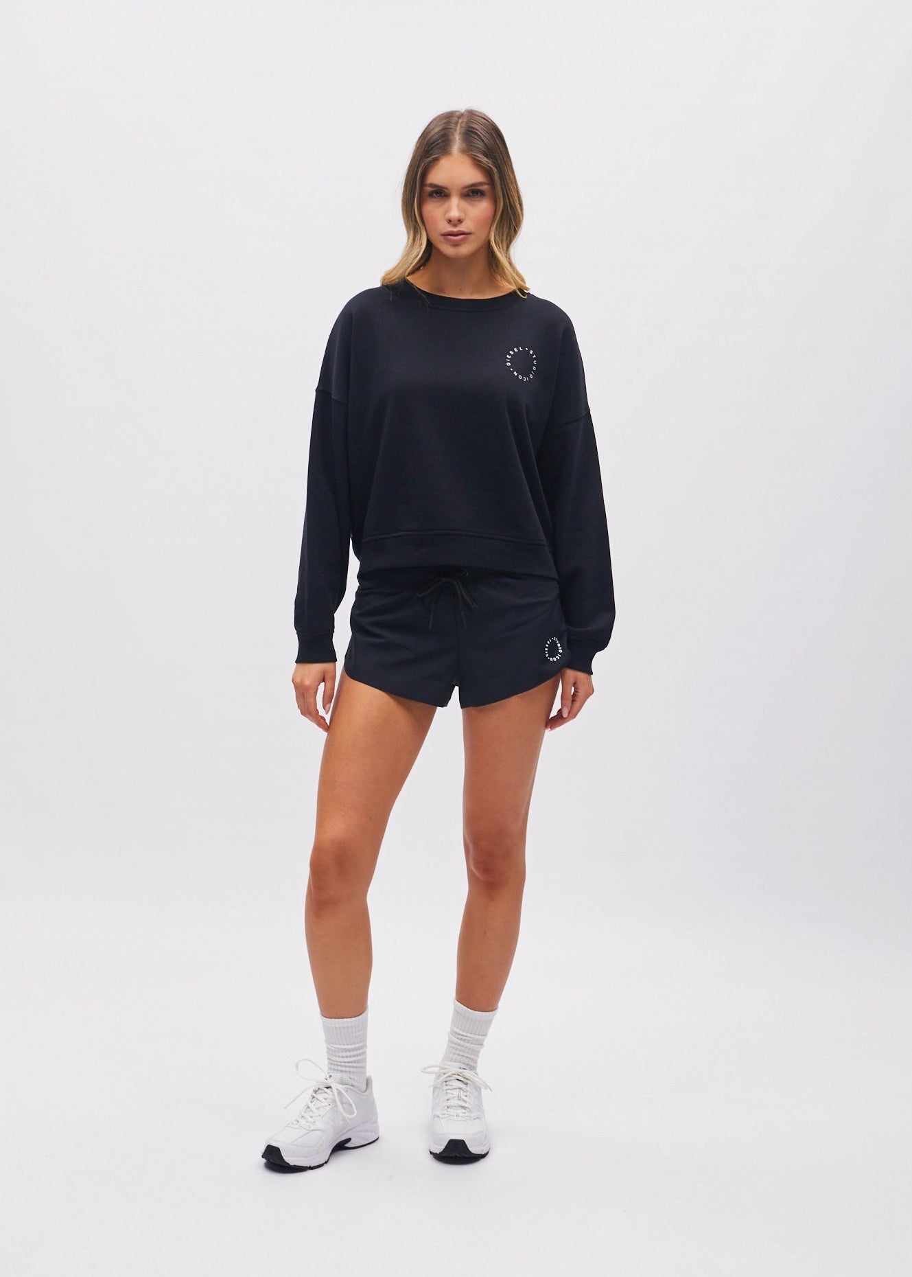 Petra Running Short Studio Black