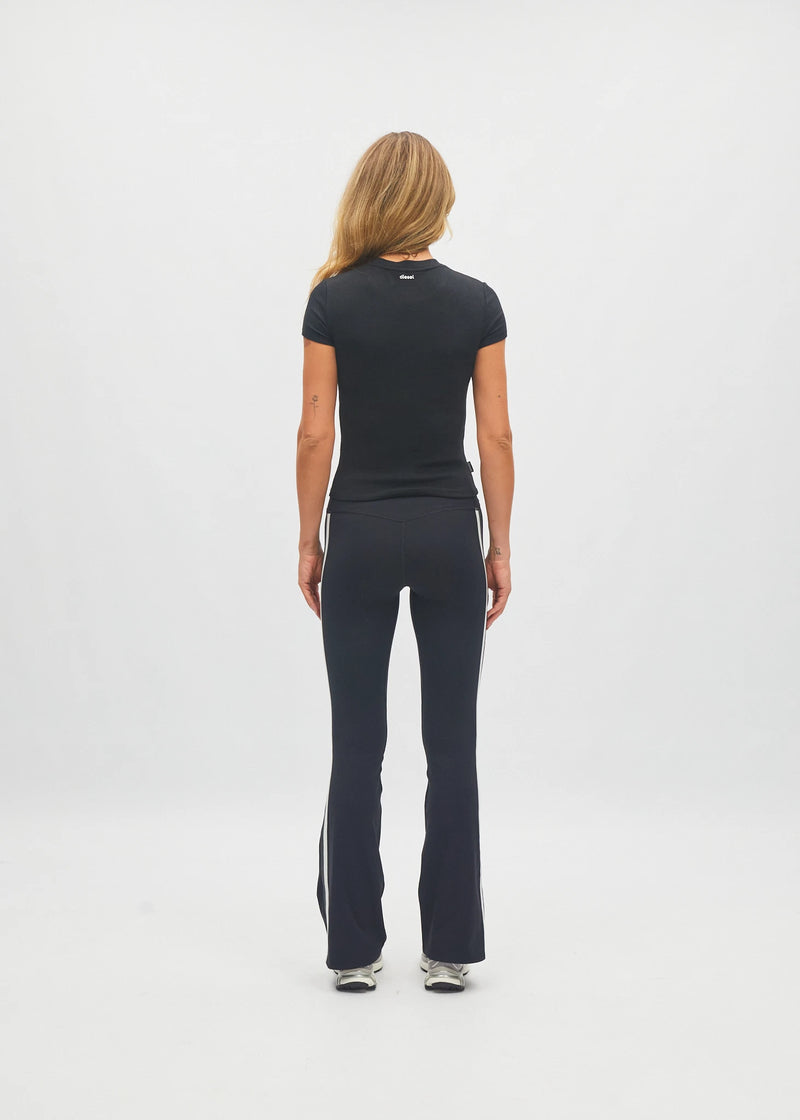 Roswynn Tee Studio Black