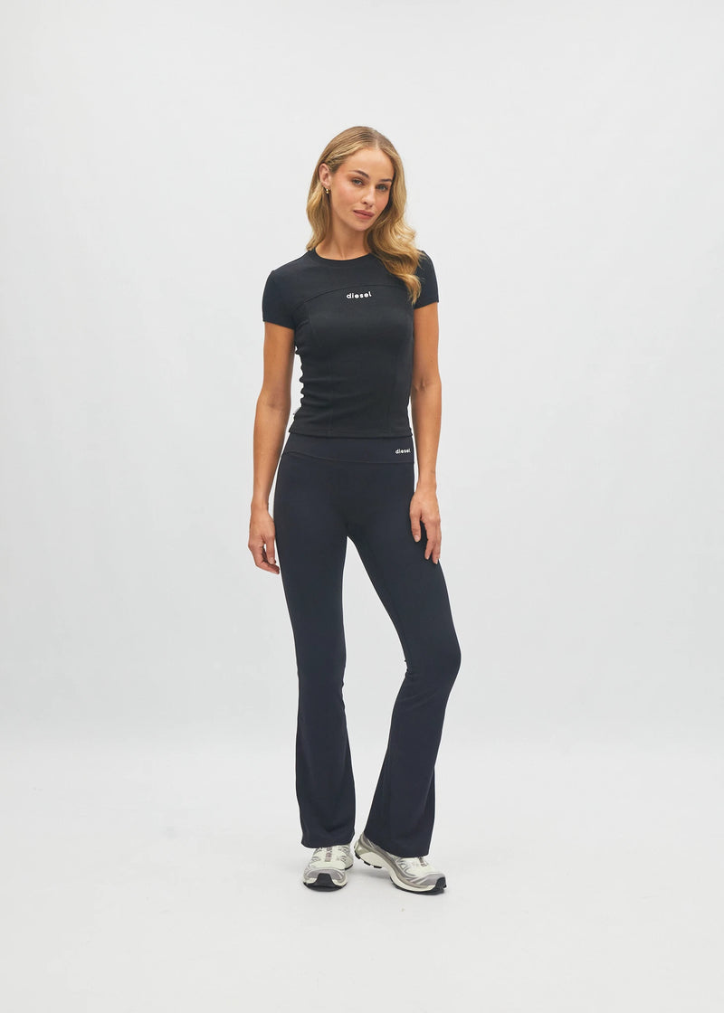 Roswynn Tee Studio Black