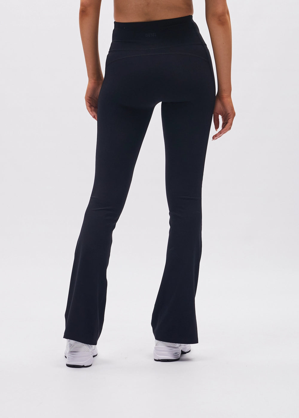 Perle Glow Pant Studio Black