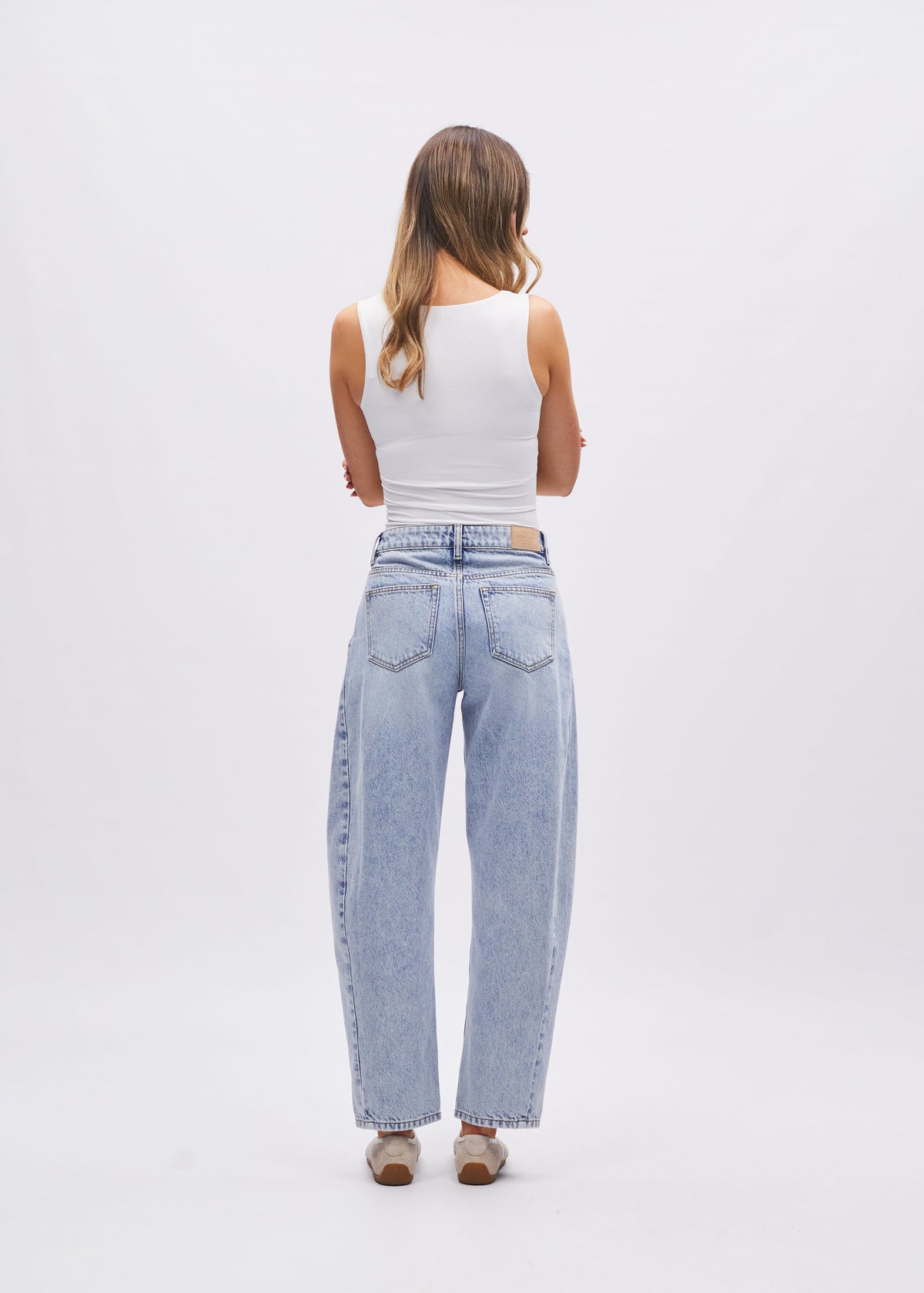 Yvette Barrel Fit Washed Blue
