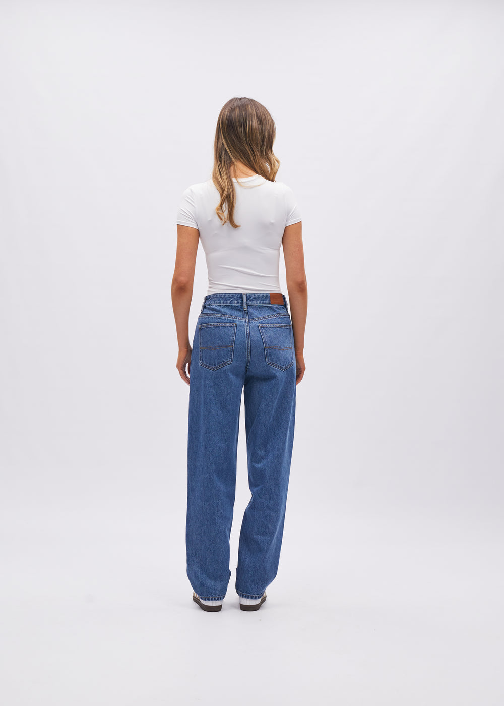 Scout Relaxed Straight Jean Medium Blue