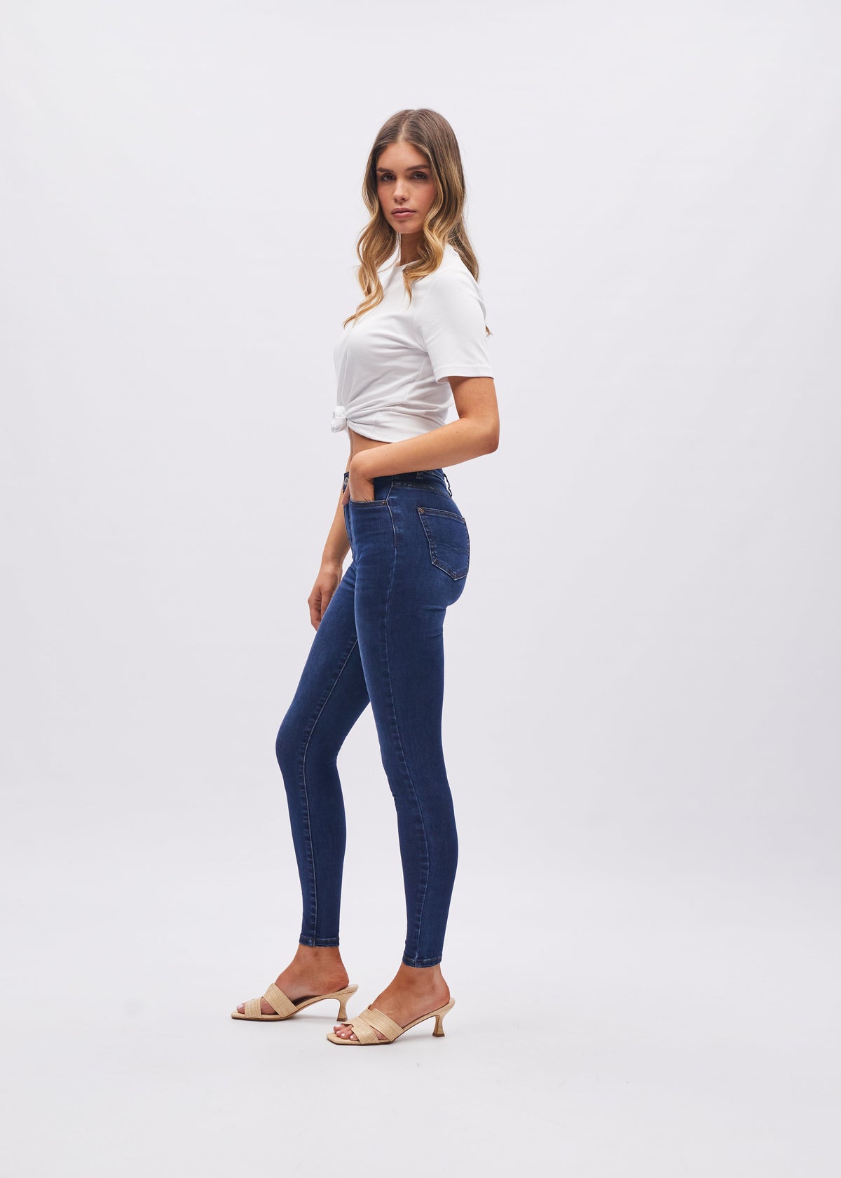Jessica High Rise Skinny Blue Denim