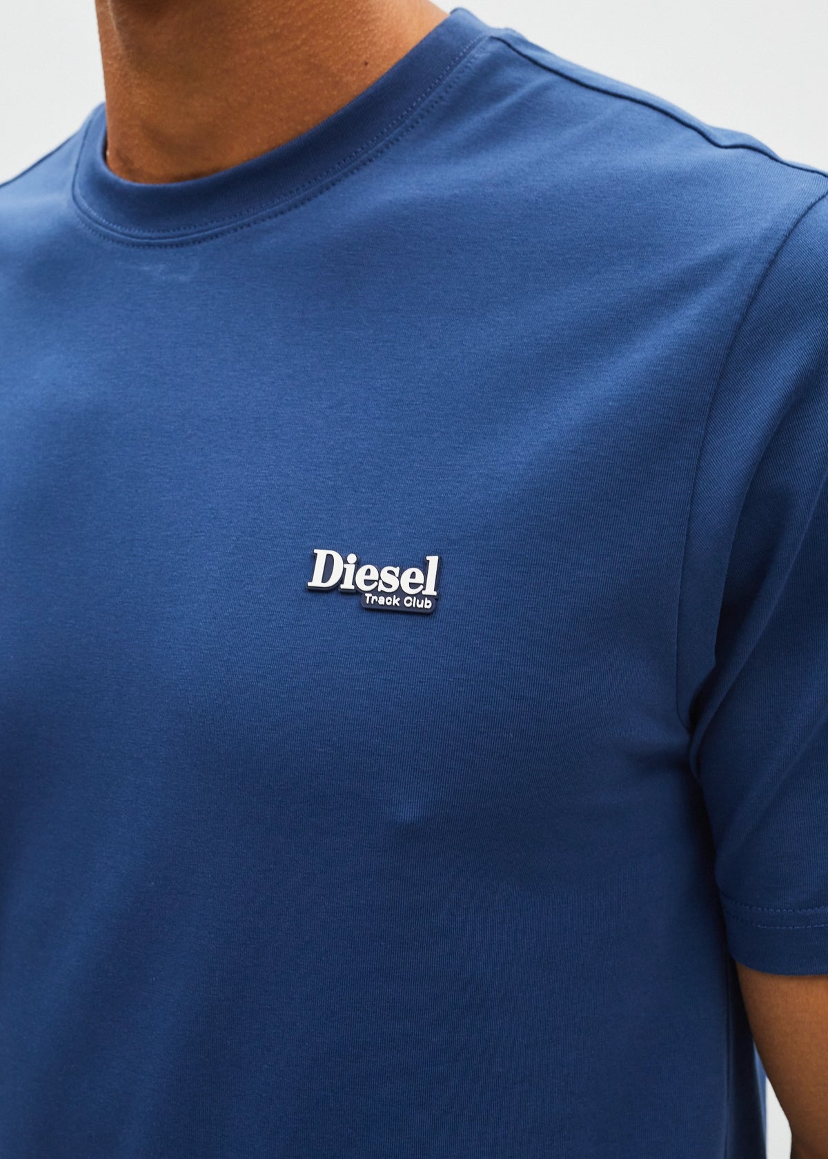 Walt Tee Hugo Blue