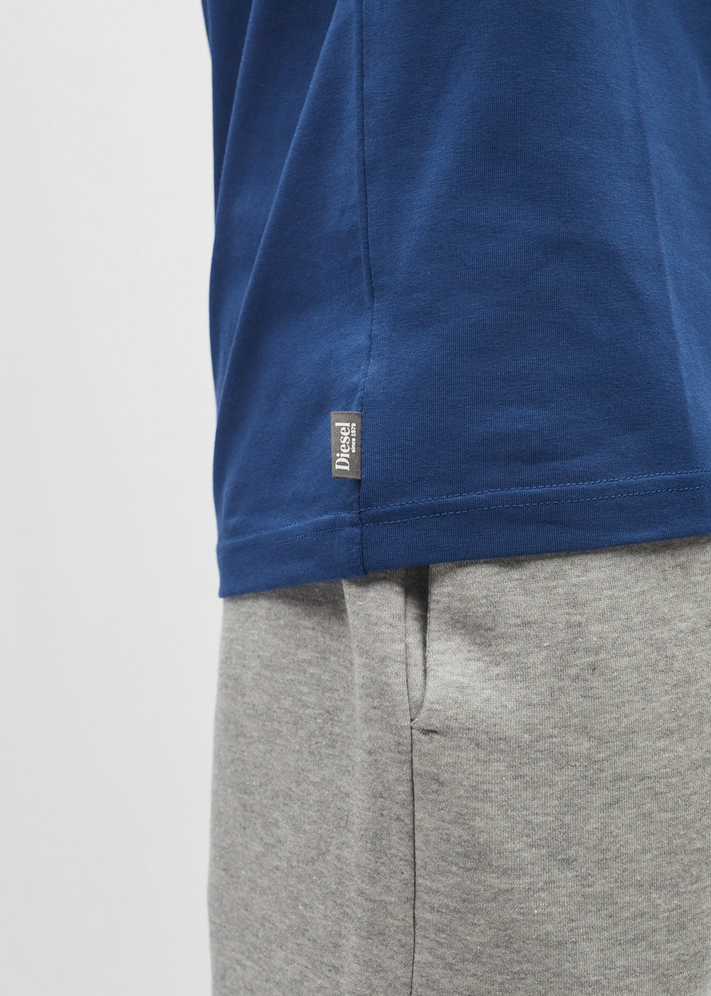 Walt Tee Hugo Blue