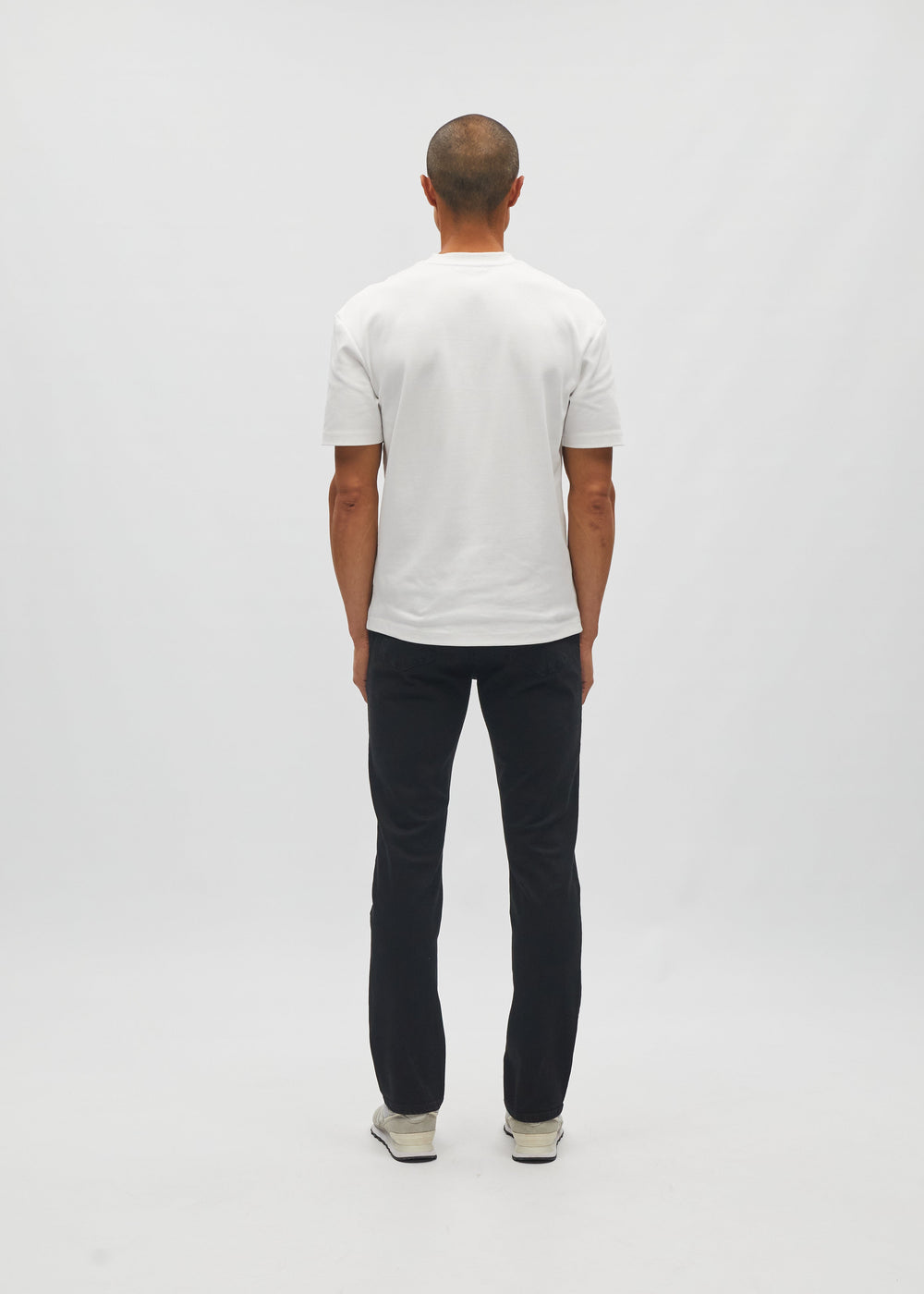 Wilson Straight Black