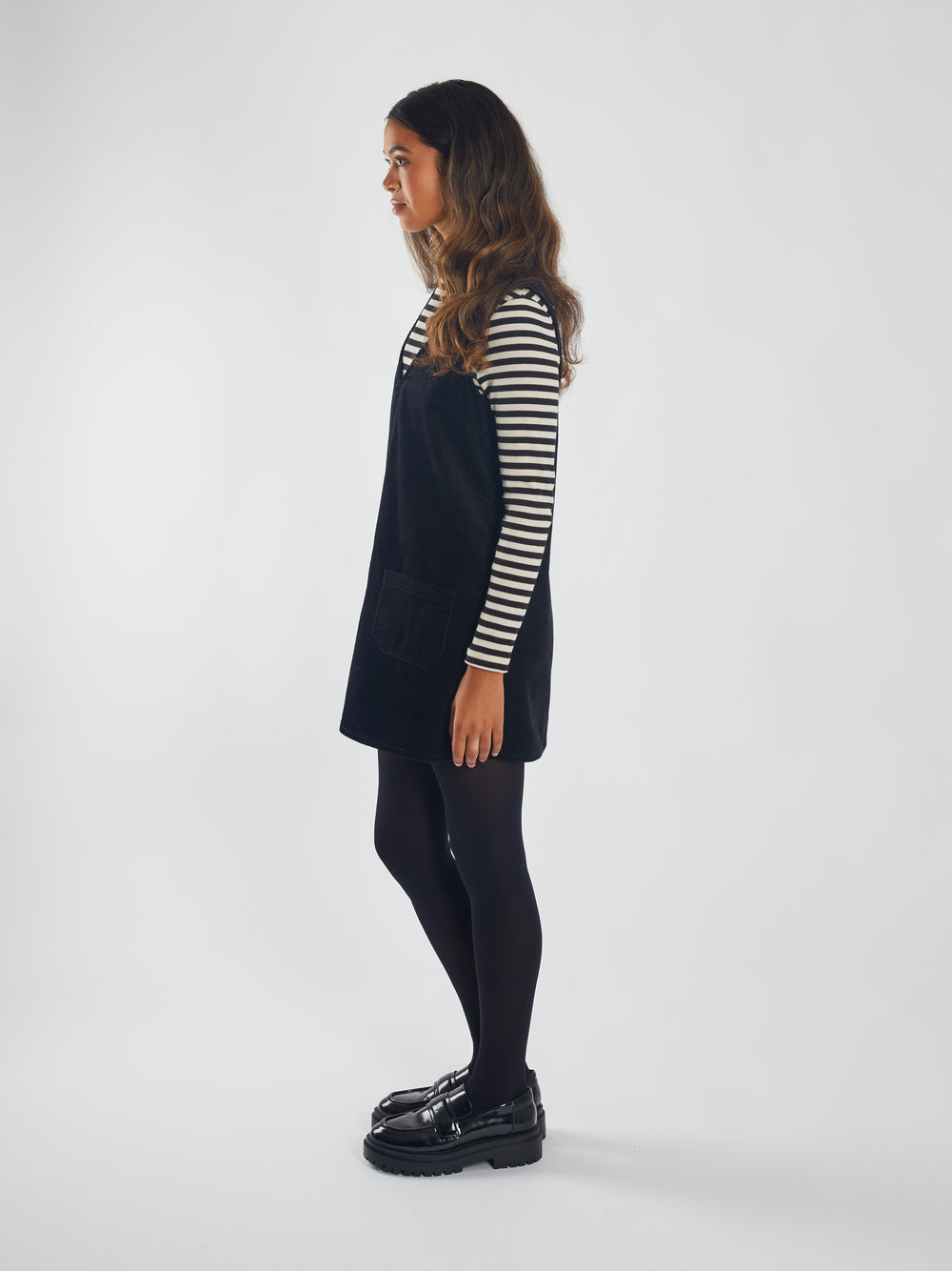 Marlowe Pinny Black