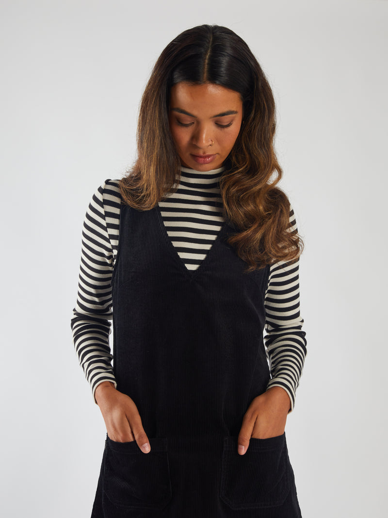 Marlowe Pinny Black