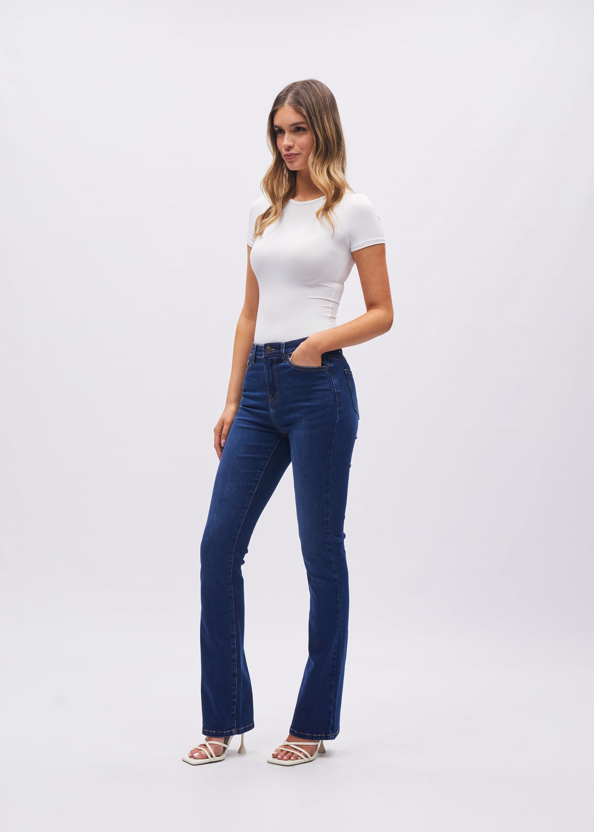 Gina Hr Bootleg Medium Blue Wash