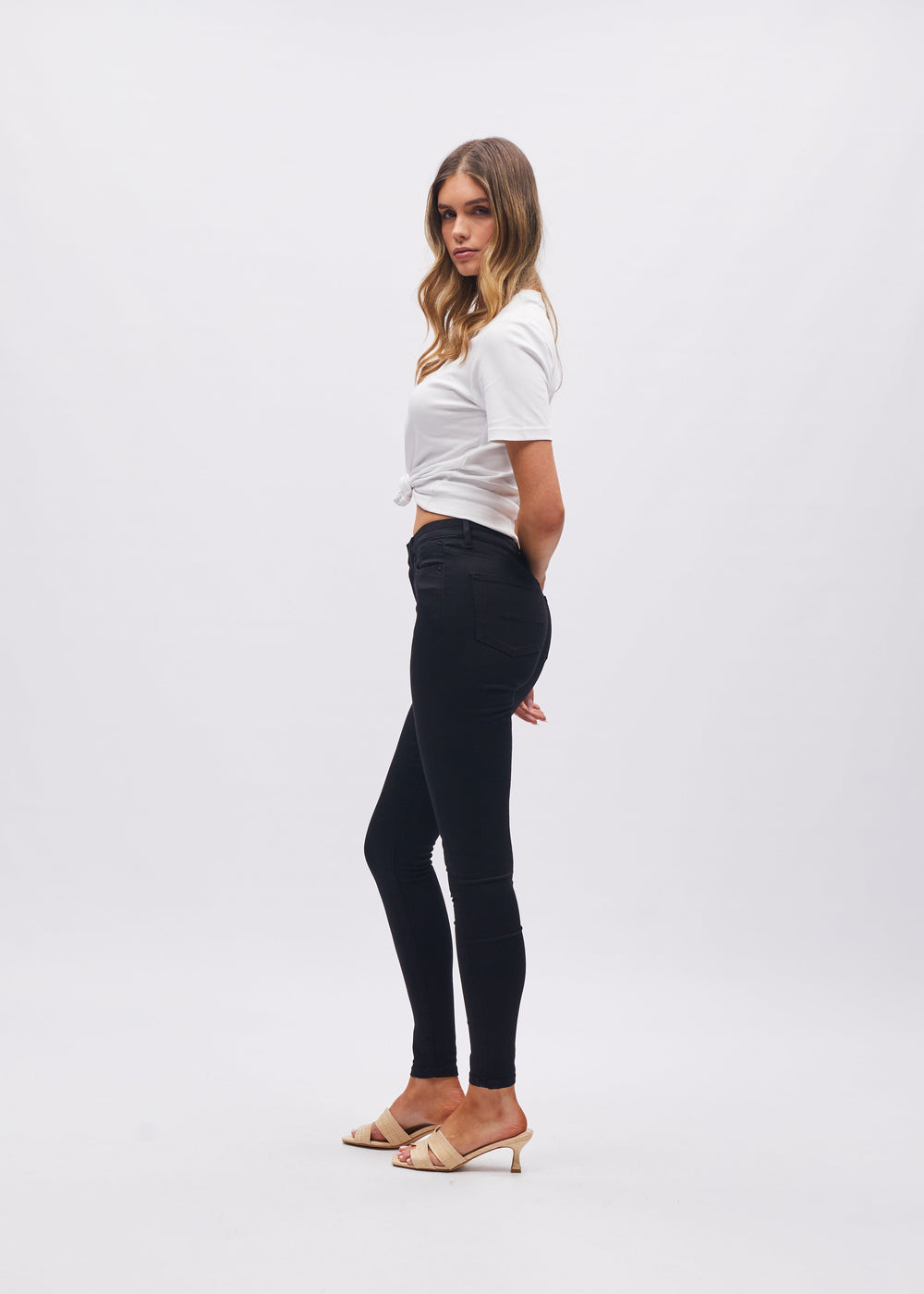 Jessica High Rise Skinny Black