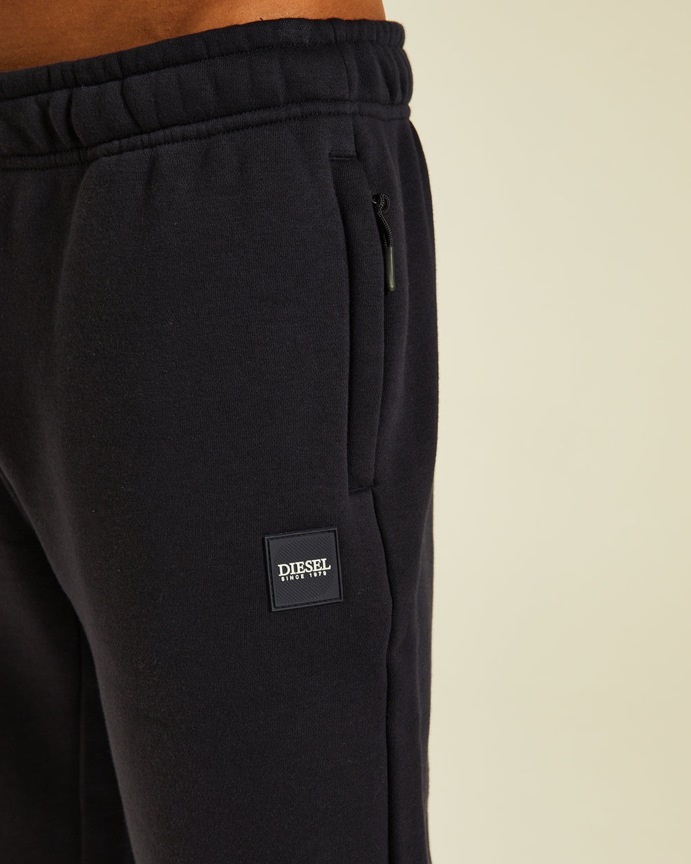 Vale Jogger Navy Planet