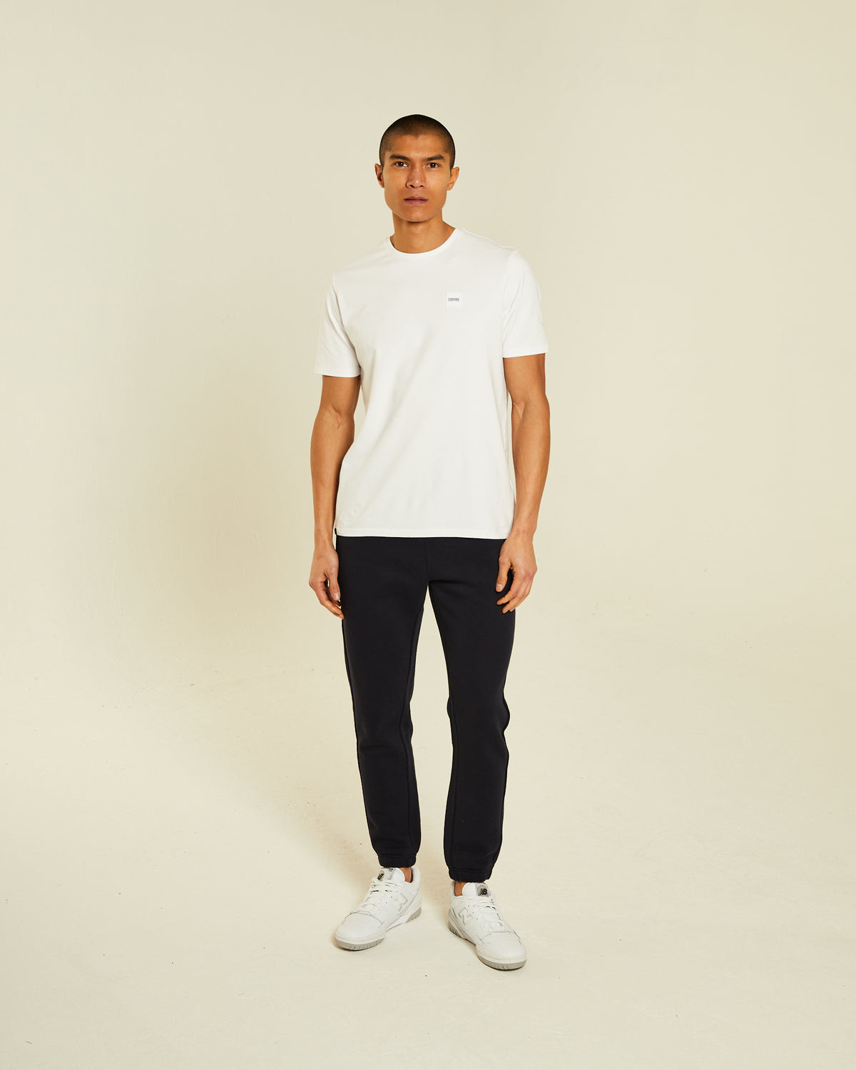 Vic Tee Dove White