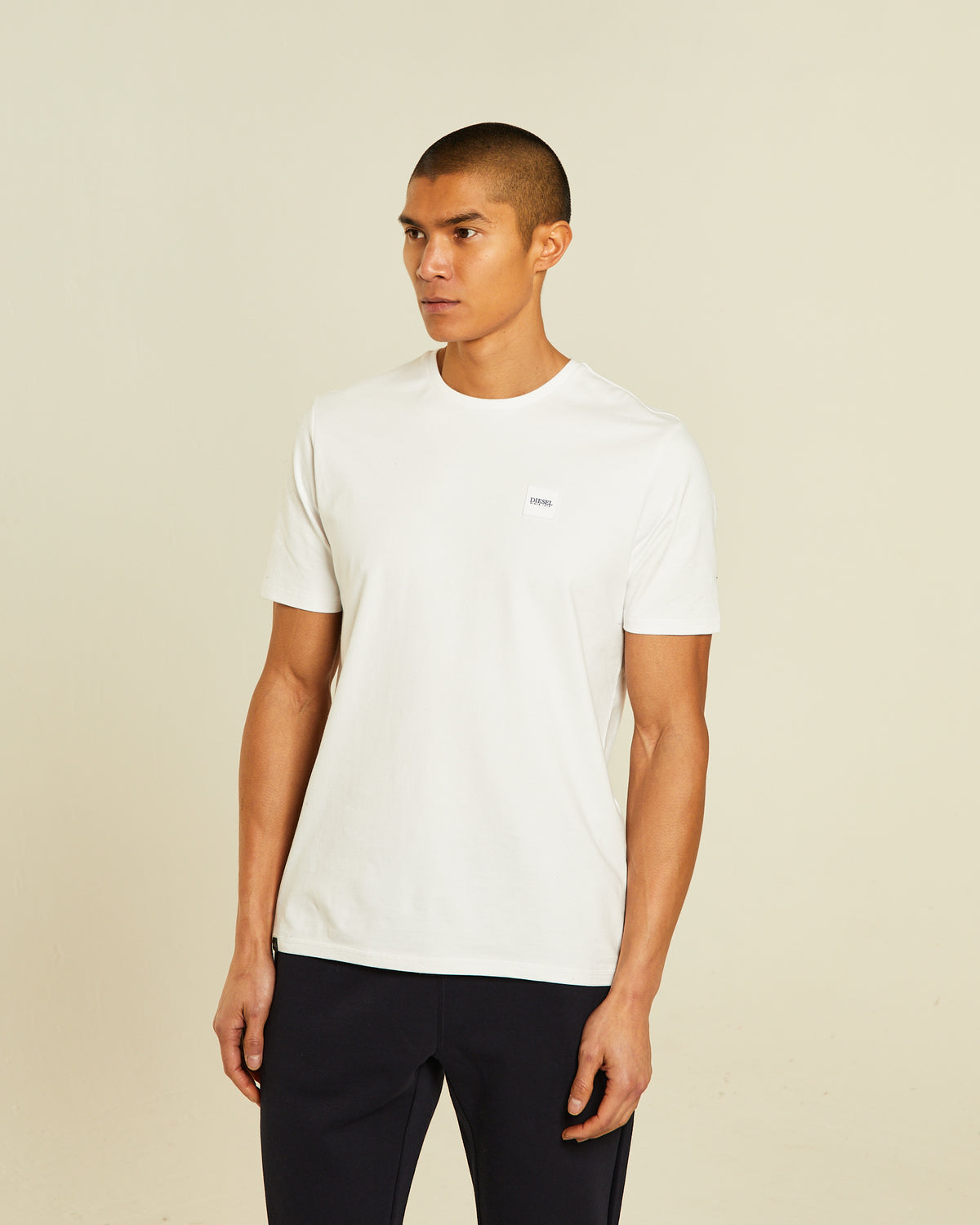 Vic Tee Dove White