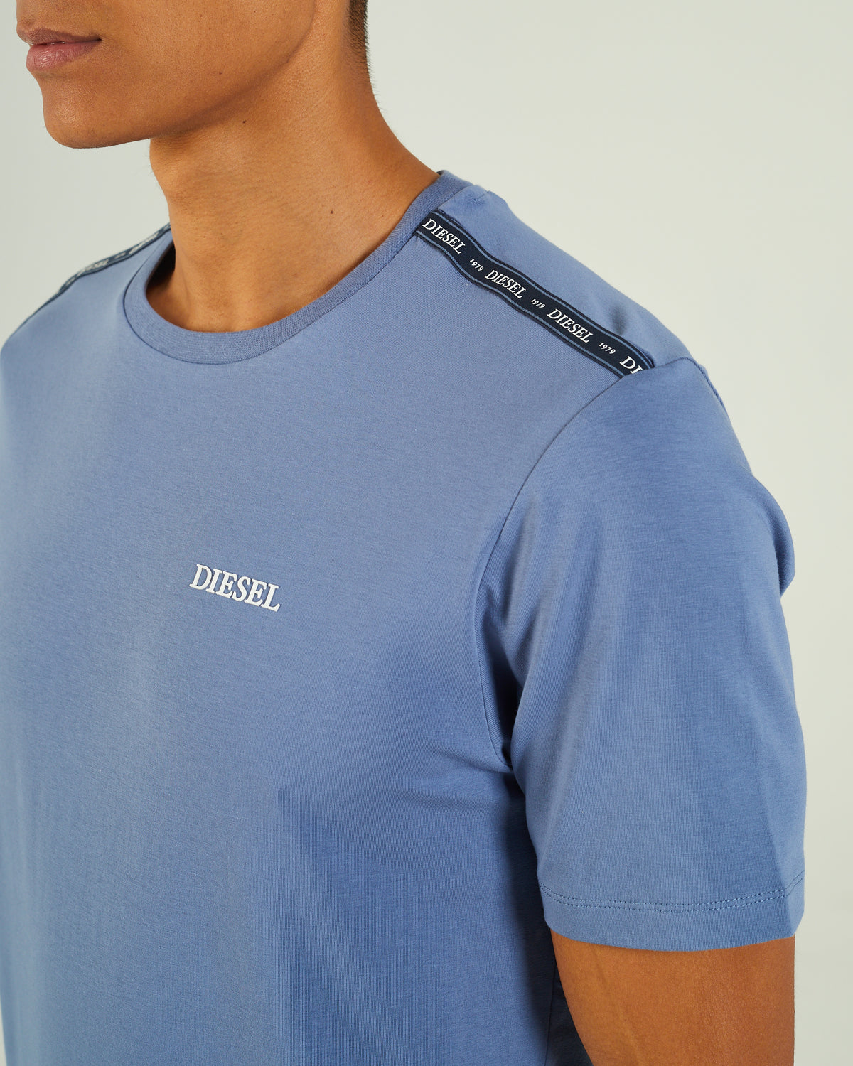 Hugo Tee Mountain Blue